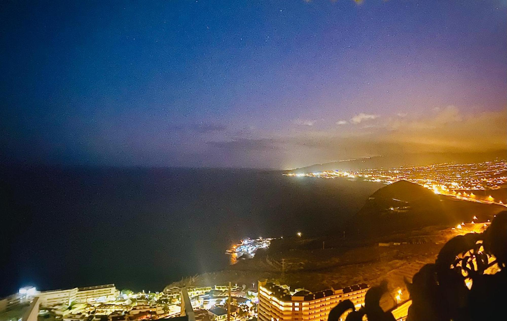Apartamento Atlantico - Terraza única con vistas al océano - Wifi&Netflix Santa Cruz de Tenerife Esterno foto