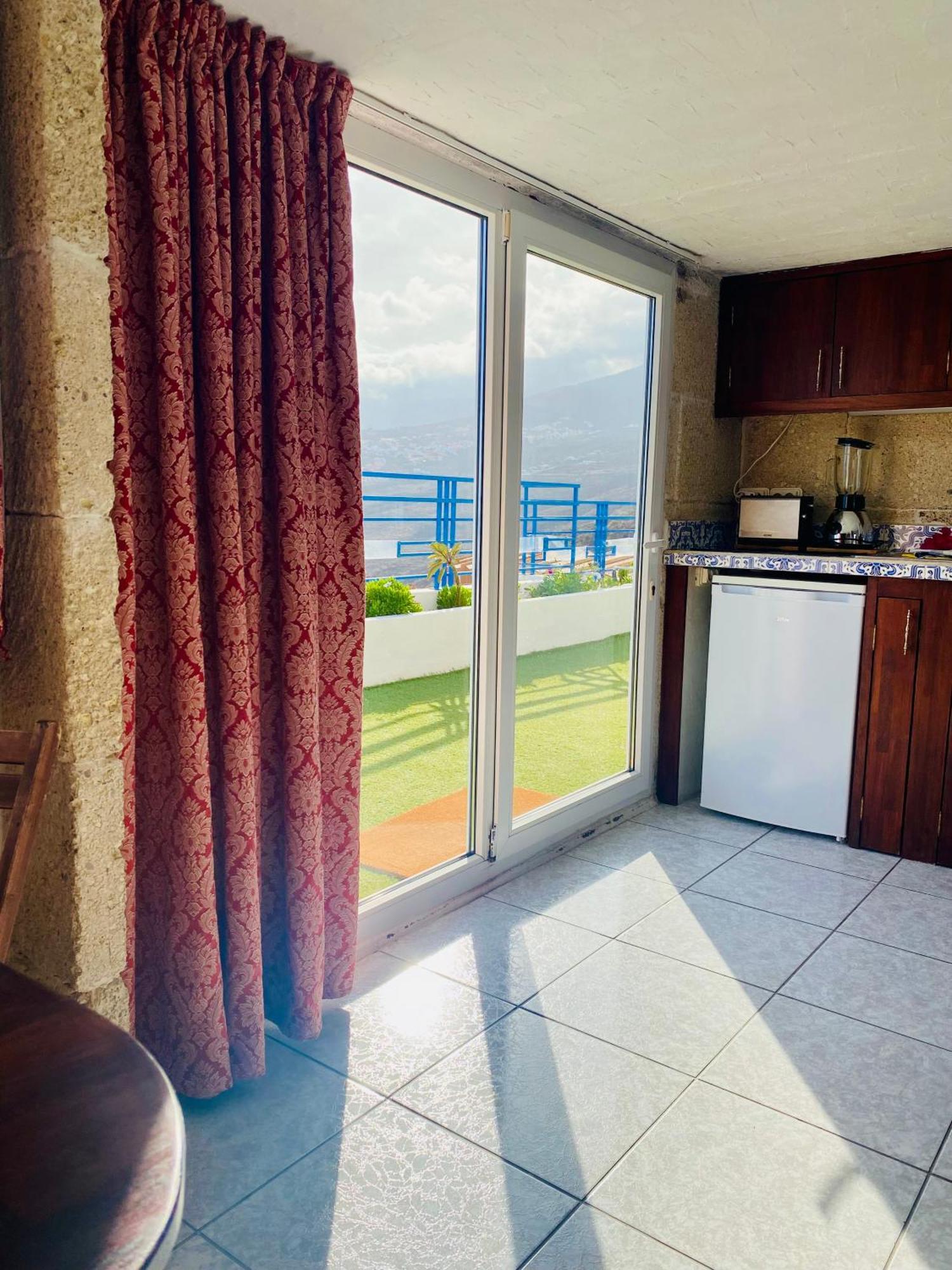 Apartamento Atlantico - Terraza única con vistas al océano - Wifi&Netflix Santa Cruz de Tenerife Esterno foto